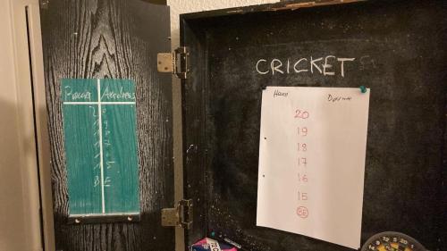 2DF365DB-4E03-453F-926D-139C4BE5DE31